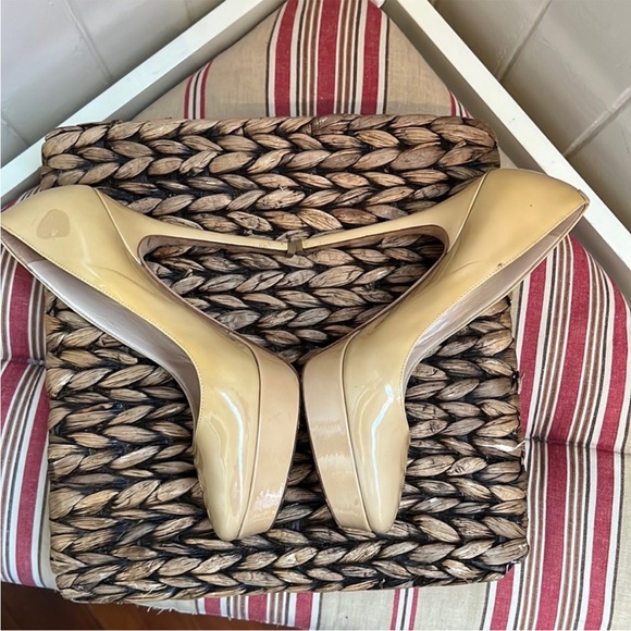 Jimmy Choo Patent Leather Cosmic Platform Heels in Nude Cream Beige - Picture 8 of 16